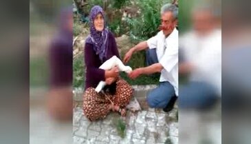 Bursa'da ip yutan leyleği köylüler kurtardı