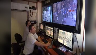 İstiklal Caddesi bu Tır'dan adım adım izleniyor