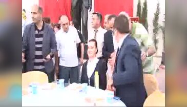 AK Parti Narlıdere teşkilatı iftarda buluştu