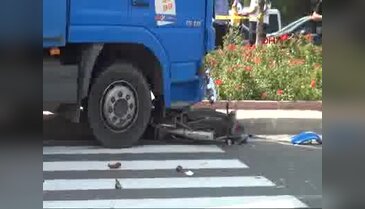 Kamyonetin çarptığı motosikletin sürücüsü öldü
