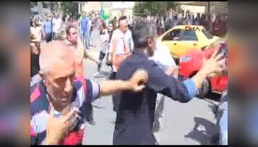Bakırköy'de hastane önünde kavga
