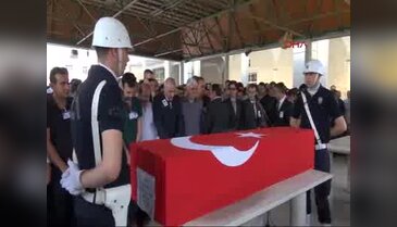Şehit polis Yıldırım, son yolculuğuna uğurlandı
