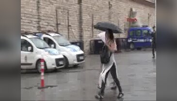 İstanbul'da sabah saatlerinde yağmur etkili oldu