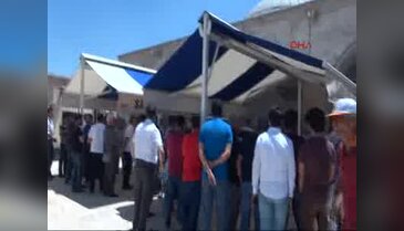 Kazada ölen çift toprağa verildi