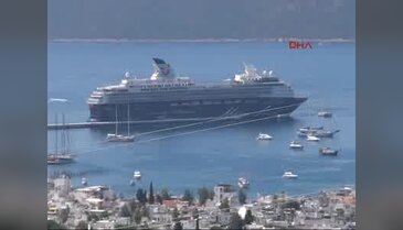 Mein Schiff 2 Bodrum'da