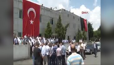 Terör kurbanı iki taksici için havalimanında helallik alındı