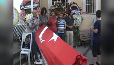 Terör kurbanı Hüseyin Öğretmen son yolculuğuna uğurlandı