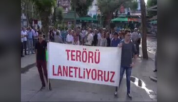 Uşak'ta terör protesto edildi