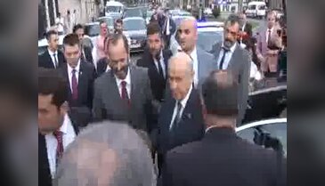 Bahçeli, partisi'nin düzenlediği iftara katıldı