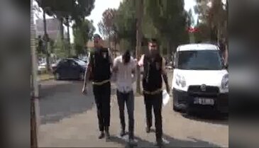 Sevgilisinin borçlarını ödemek için fuhuş yapıyormuş