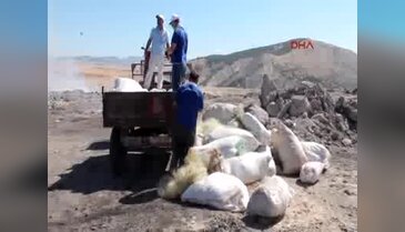 Adıyaman'da kaçak 6 bin 500 metre misina ağı yakıldı