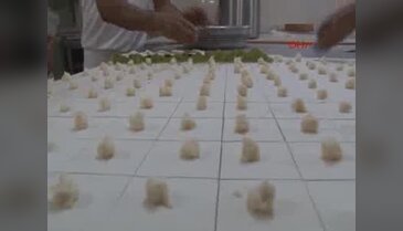 Gaziantep'te bayram öncesi tatlı hazırlık