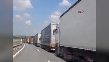 Edirne Kapıkule'de 24 kilometre Tır kuyrugu - 1
