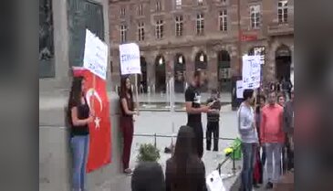 Havalimanı saldırısı Strasbourg'da kınandı