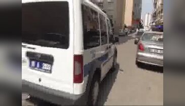 Adana'da özürlü çocuğa işkence ihbarı polisi alarma geçirdi