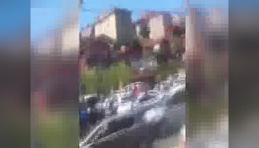 Ataşehir'de taşlı sopalı kavgaya polisten silahlı müdahale