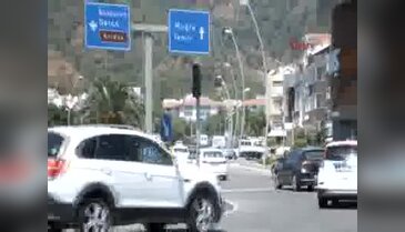 Marmaris'te tatilcilerin dönüşü başladı