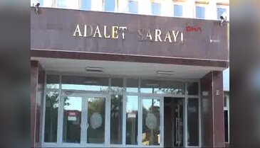 Paralel yapıdan tutuklanan yakınlarını alkışla uğurladılar