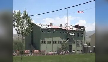 Erciş'teki jandarma karakoluna bombalı saldırı