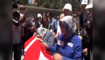 Şanlıurfa'da uzman çavuşun oğlu dehşet saçtı; 3 şehit, 3 yaralı  - 1