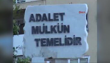 Terör örgütü propagandası yapmakla suçlanan akademisyenlerin yargılanmasına başlandı