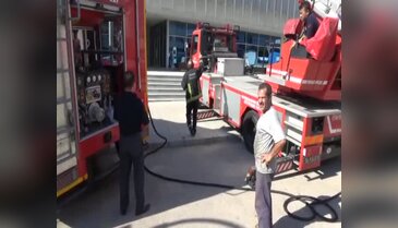 Bursa'da kültür merkezinde yangın ve patlama paniği