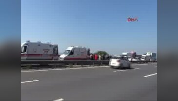 Memleket yolunda kaza yaptılar: 5 yaralı