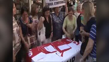 Kadınlardan "Müftüler nikah kıymasın" imzası