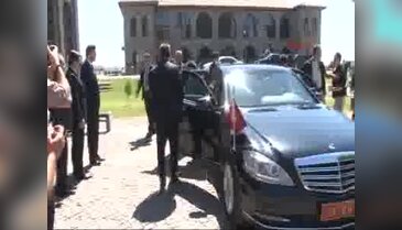 Milli Eğitim Bakanı Yılmaz: Bölgede 100'ün üzerinde okul terörden zarar gördü