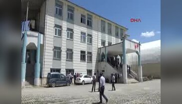 Darbe girişimi Yüksekova'da protesto edildi