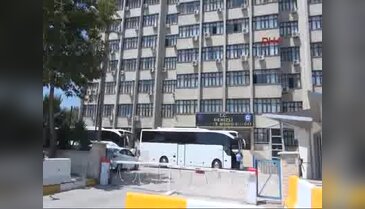 Denizli'de 105'i rütbeli, 515 asker gözaltında