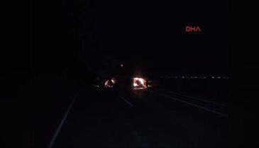 Tunceli PKK Yol Kesti, TIR Yaktı