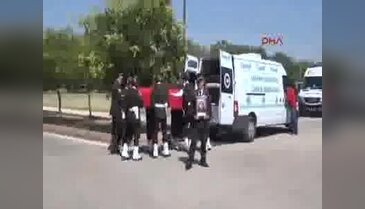 Kaza yerinde güvenlik önlemi alan Er, TIR'ın çarpması sonucu şehit düştü