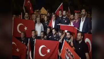 Gaziantepspor'dan darbeyi protesto gösterilerine destek