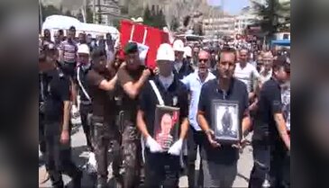 Tokat Gölbaşı şehidi Yavuz'u 10 bin kişi uğurladı