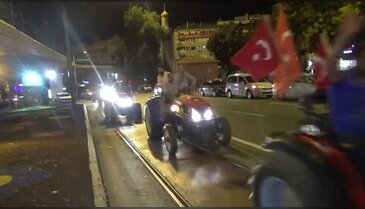 Bursa'da traktörler şehre indi