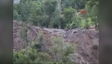 Şemdinli'de askeri araca bombalı saldırı