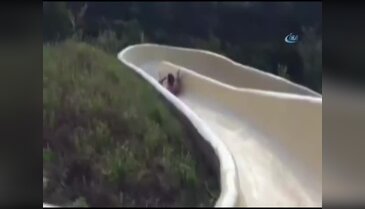 Su kayağı yaparken inanılmaz kaza