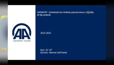 Tır minibüse çarptı: 2 ölü, 1 yaralı