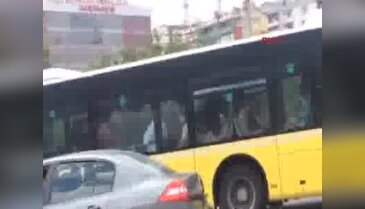 Tutuklanan askerler cezaevine otobüslerle gönderildi