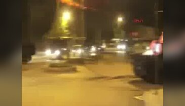 Kars'ta tanklar emniyetin kapısına dayanınca, çatışmanın eşiğinden dönülmüş