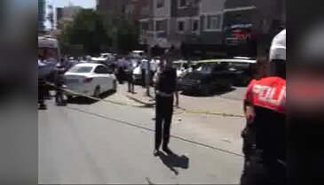 Kadıköy'de yolu kesilen araçtakilere kurşun yağmuru: 1 ölü 1 yaralı