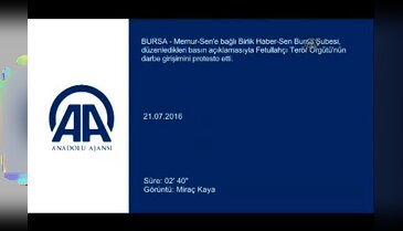 Bursa'da FETÖ'nün darbe girişimine tepkiler