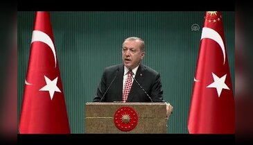 Erdoğan: Türkiye'de 3 ay süreyle OHAL ilan edildi