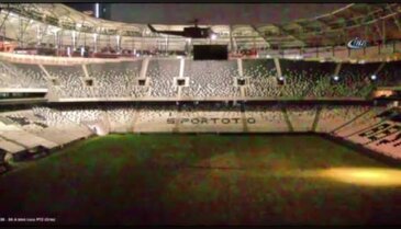 Darbecilere ait helikopter Vodafone Arena'ya böyle indi