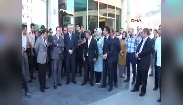Vali Kılıçlar hastanede yaralıları ziyaret etti
