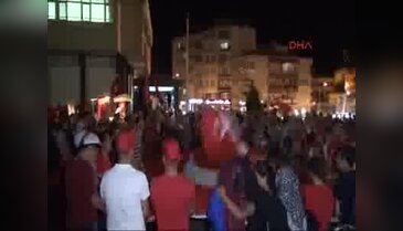 Sinop'ta 'Demokrasi nöbeti' devam etti
