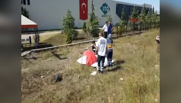 Düzce'de otomobilin çarptığı inşaat ustası öldü