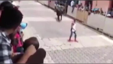 Boğaların yoluna çıktı, yedeği darbeyle yerden kalkamadı