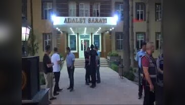 Niğde'de 30 polis tutuklandı